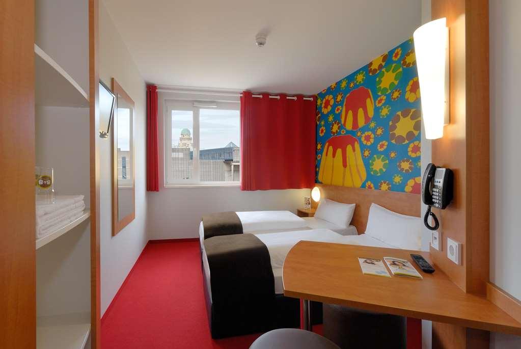 Hotel Bielefeld-city 3*