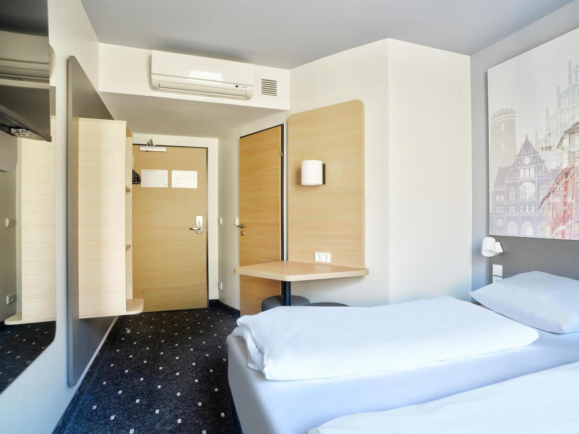 Bielefeld-city Hotel 3*