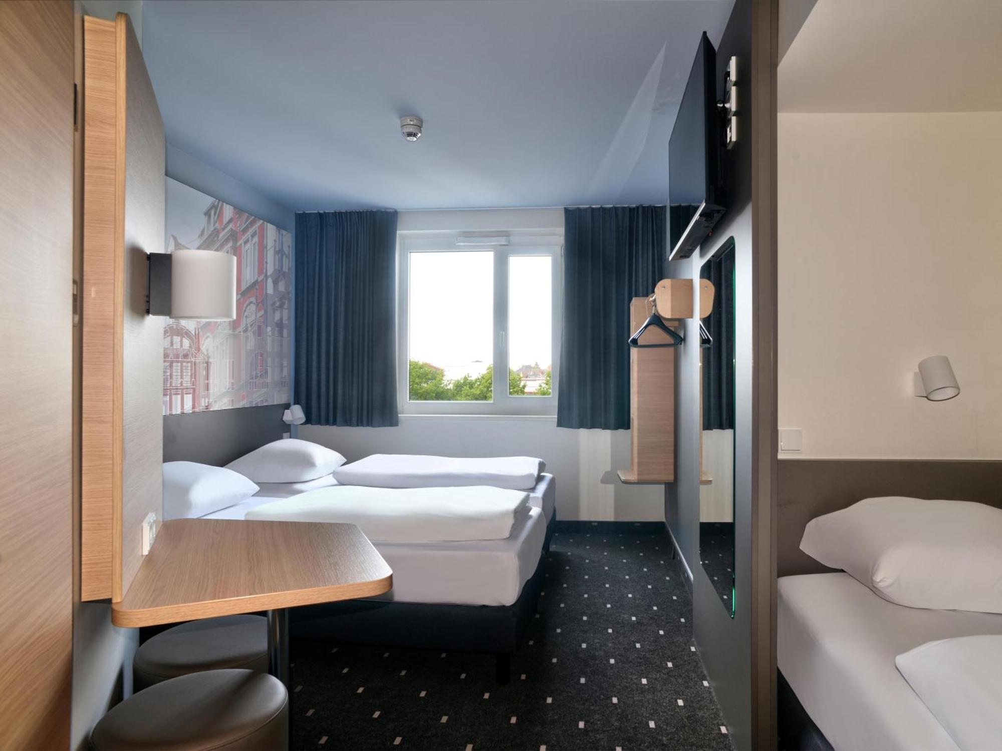 Hotel Bielefeld-city 3*
